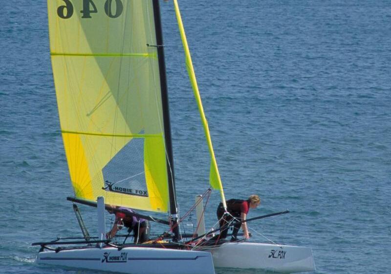 Отель Ibis Thalassa Hyeres Plage