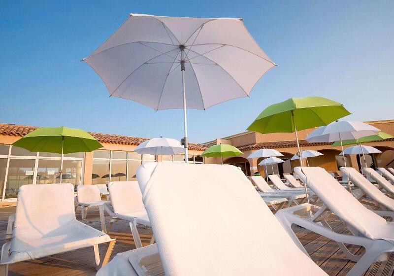 Отель Ibis Thalassa Hyeres Plage