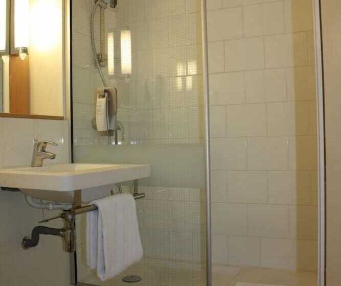 בית מלון כפרי Ibis Lyon Sud Chasse Sur Rhone