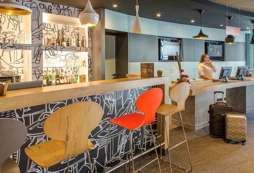 فندق Ibis Marseille Timone