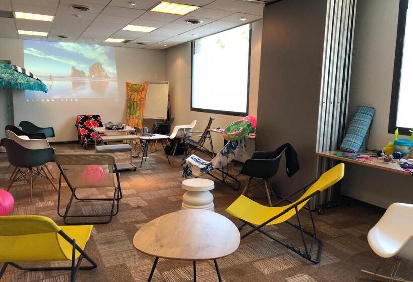 酒店 Ibis Marseille Timone