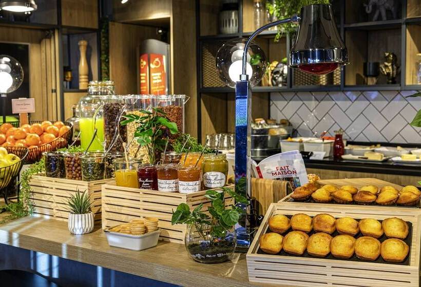 فندق Ibis Nanterre La Defense