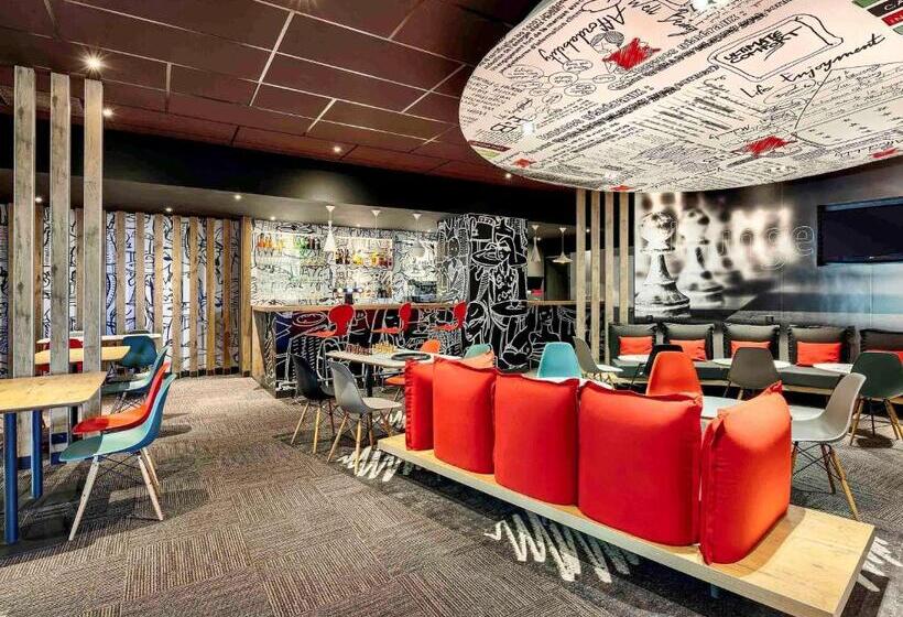 Отель Ibis Site Du Futuroscope