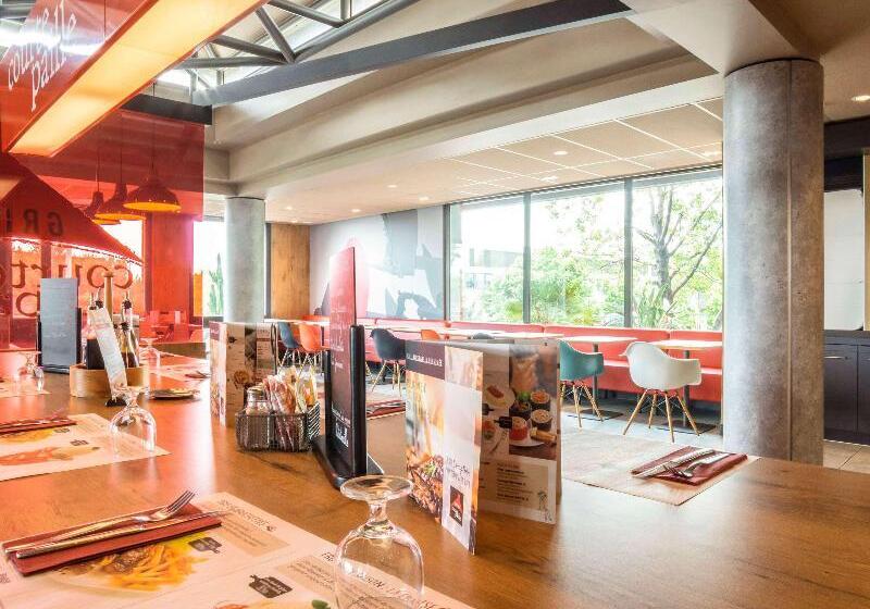 Отель Ibis Toulon La Valette