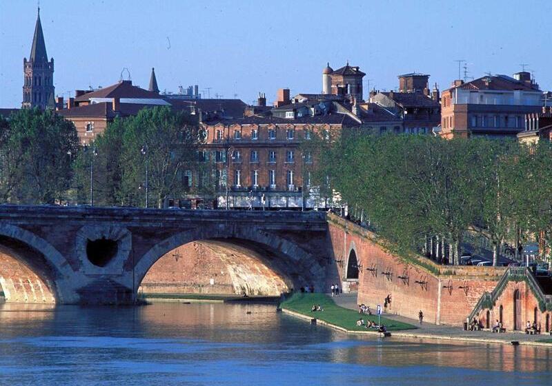 هتل Ibis Toulouse Pont Jumeaux