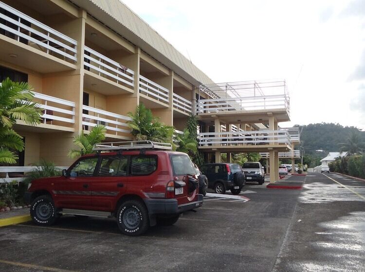 هتل Insel Fehmarn