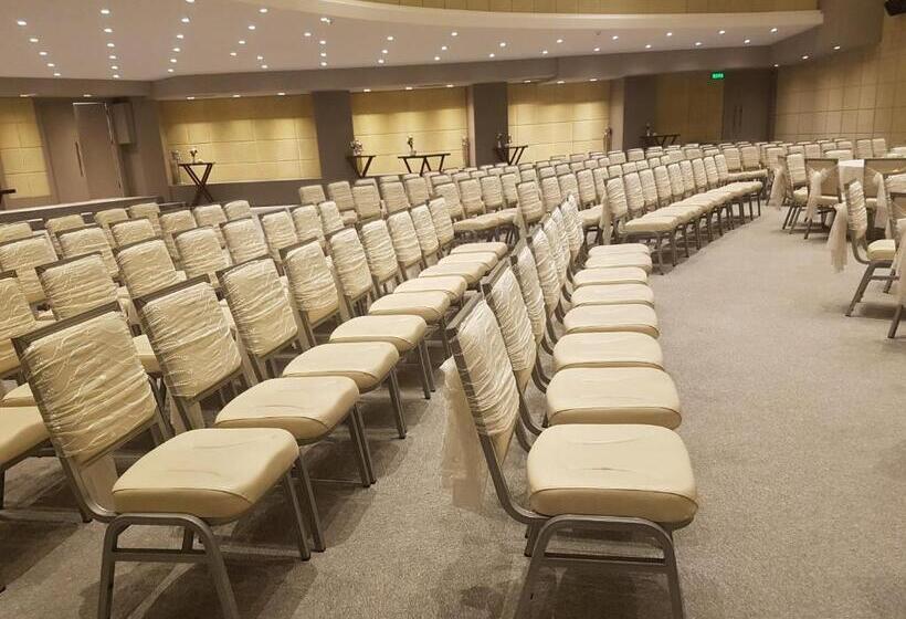 בית מלון כפרי Karaca