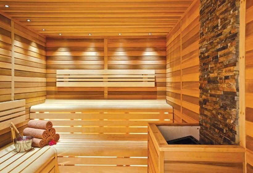 בית מלון כפרי Karaca