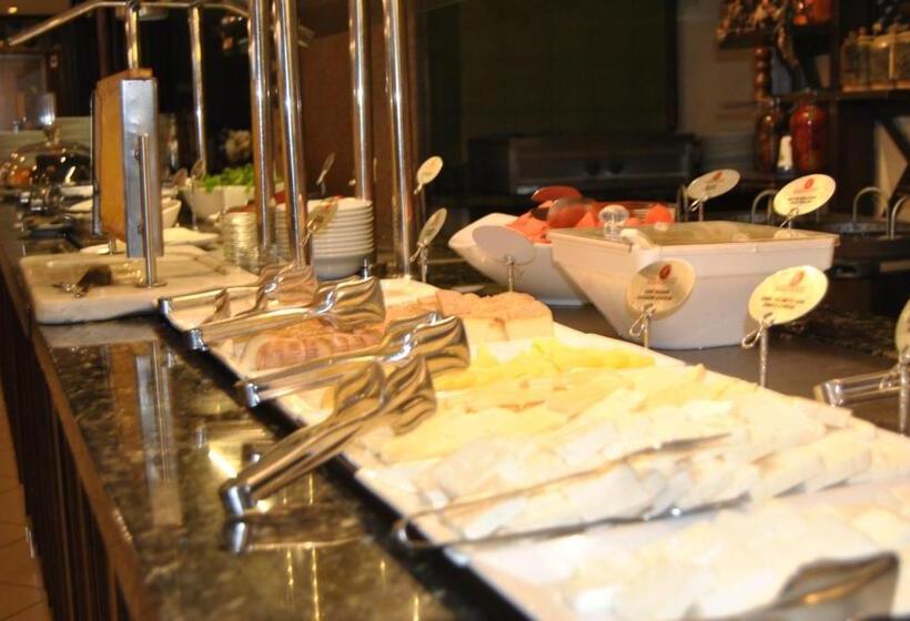 בית מלון כפרי Karaca