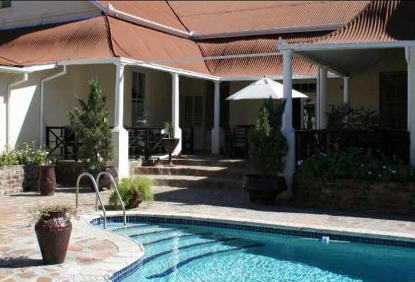 בית מלון כפרי Karoopark Guest House