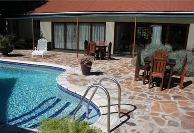 בית מלון כפרי Karoopark Guest House
