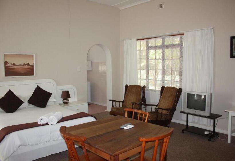 בית מלון כפרי Karoopark Guest House