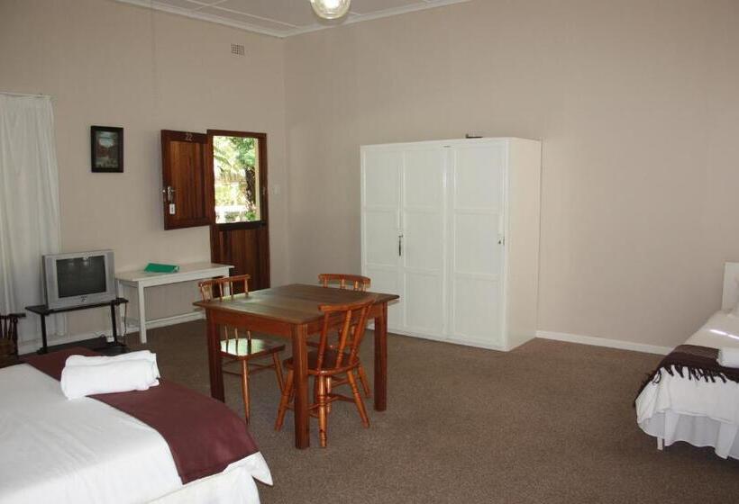 בית מלון כפרי Karoopark Guest House