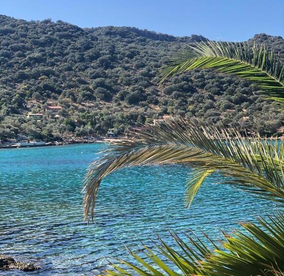 בית מלון כפרי Kekova