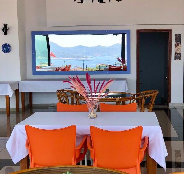 בית מלון כפרי Kekova