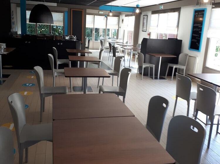 Отель Kyriad Direct Haguenau