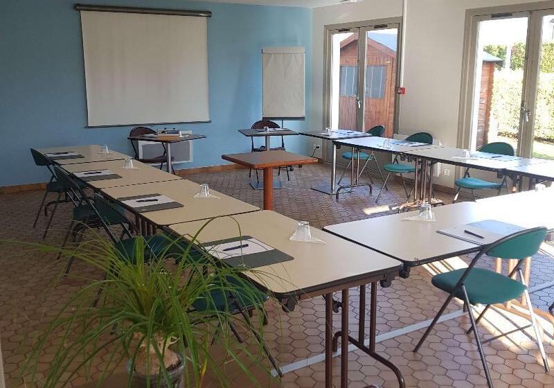 فندق Kyriad Direct Saint Dizier