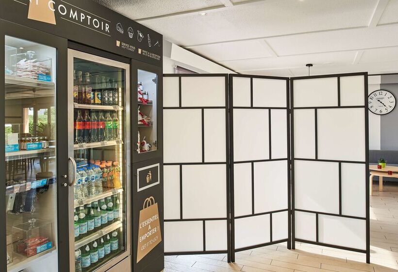 Отель Kyriad Direct Strasbourg Ouest  Zénith