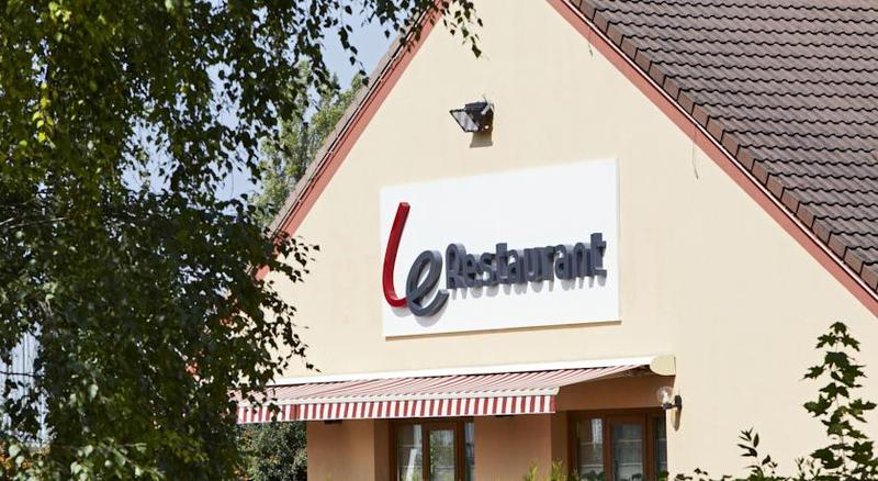 Отель Kyriad Direct Strasbourg Ouest  Zénith