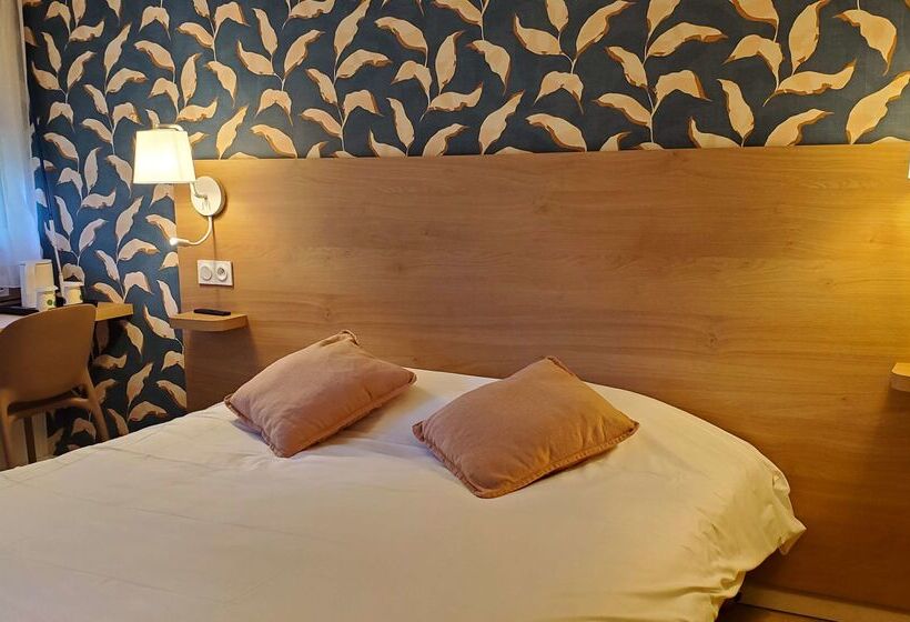 هتل Kyriad Honfleur  La Riviere Saint Sauveur