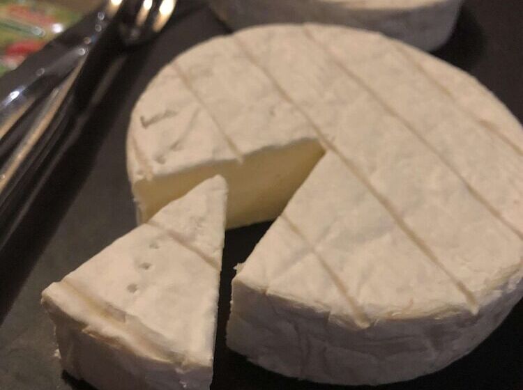 هتل Kyriad Honfleur  La Riviere Saint Sauveur