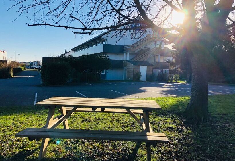 호텔 Kyriad Lisieux