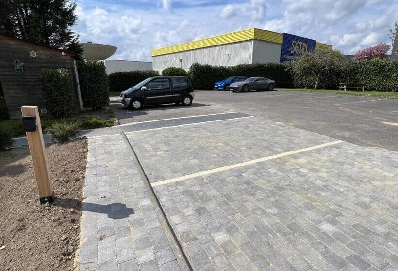 호텔 Kyriad Lisieux