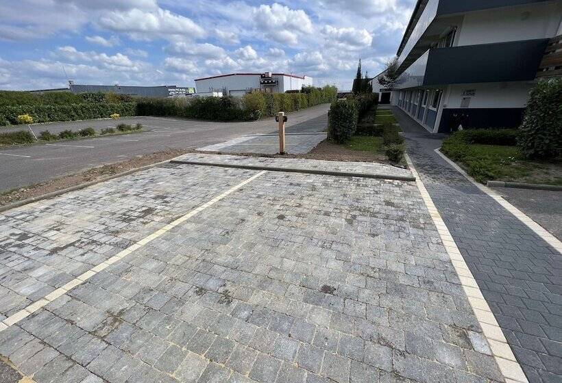 호텔 Kyriad Lisieux