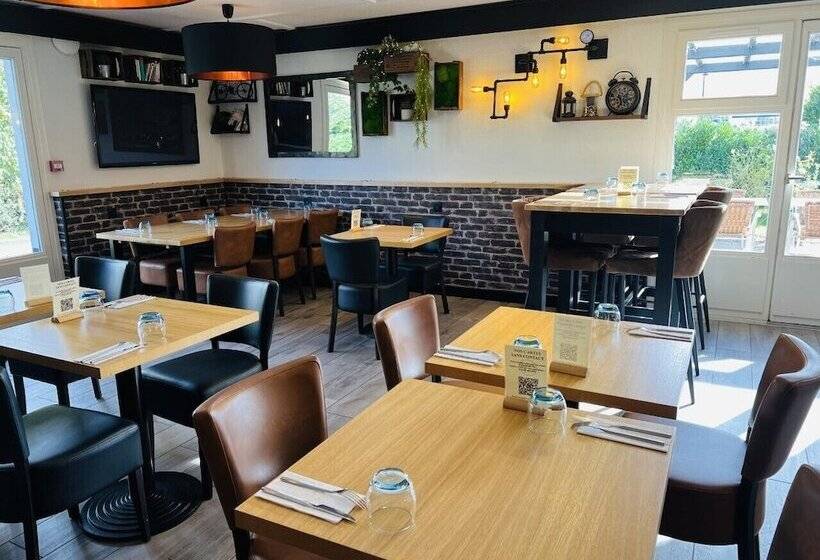 호텔 Kyriad Lisieux