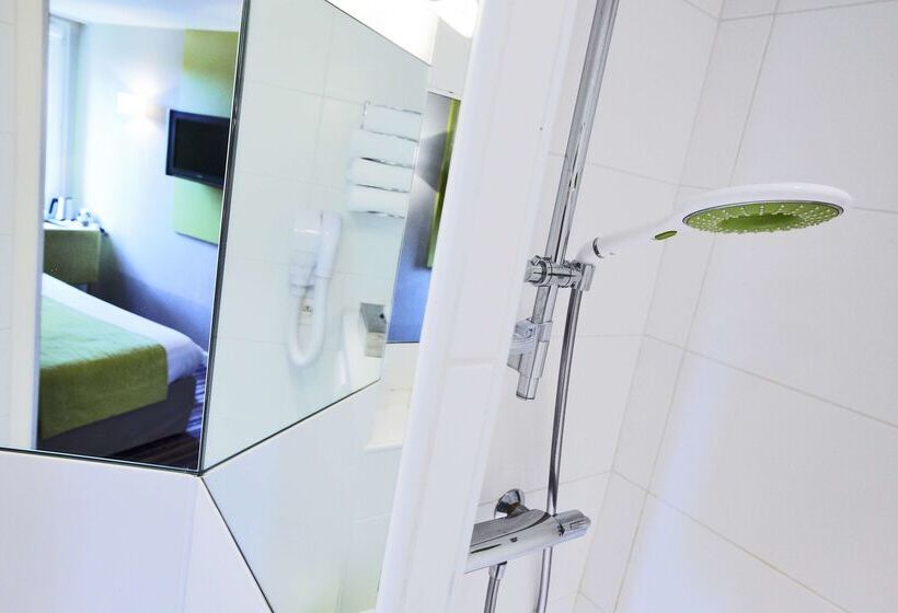 酒店 Kyriad Lyon Est  Saint Bonnet De Mure