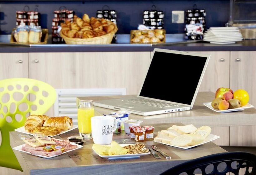 酒店 Kyriad Lyon Est  Saint Bonnet De Mure