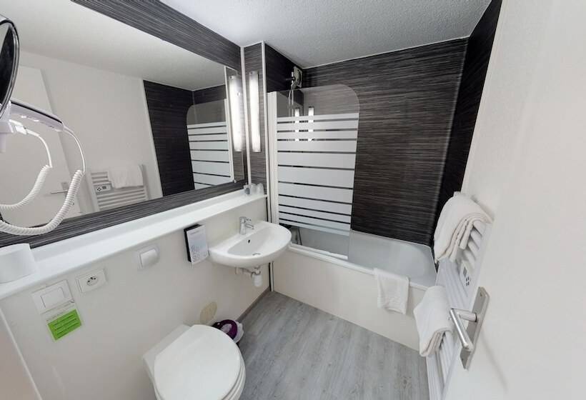 호텔 Kyriad Meaux Sud  Nanteuil Les Meaux