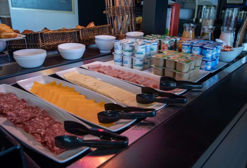 בית מלון כפרי Kyriad Montauban Sud  Albasud