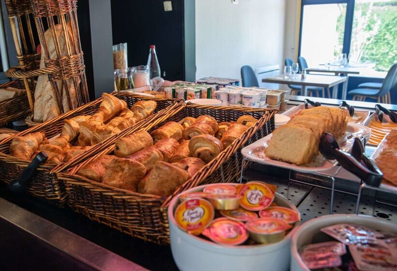 בית מלון כפרי Kyriad Montauban Sud  Albasud