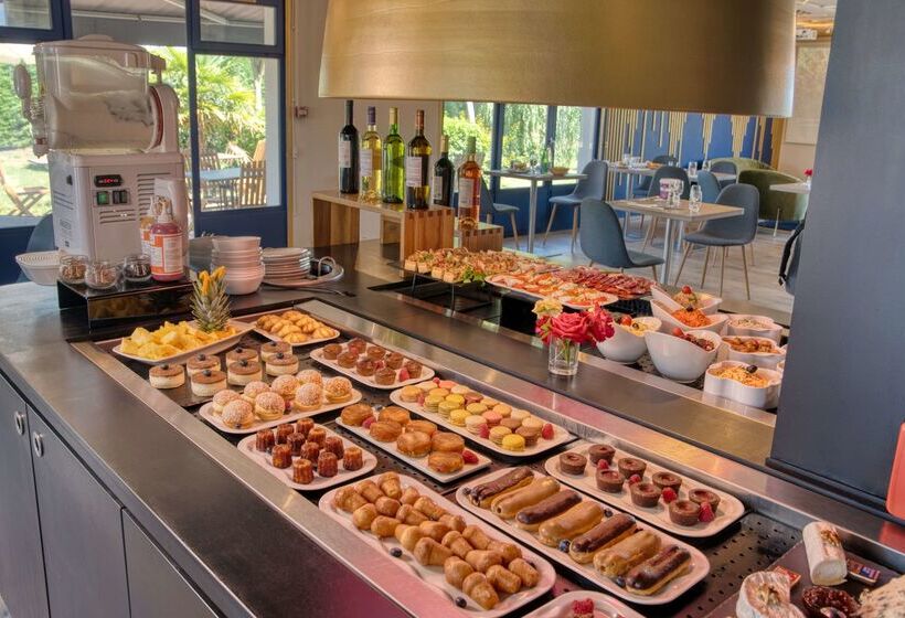 בית מלון כפרי Kyriad Montauban Sud  Albasud