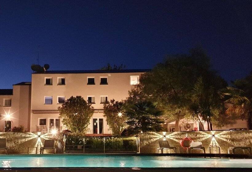 בית מלון כפרי Kyriad Nantes Sud  Bouaye Aeroport