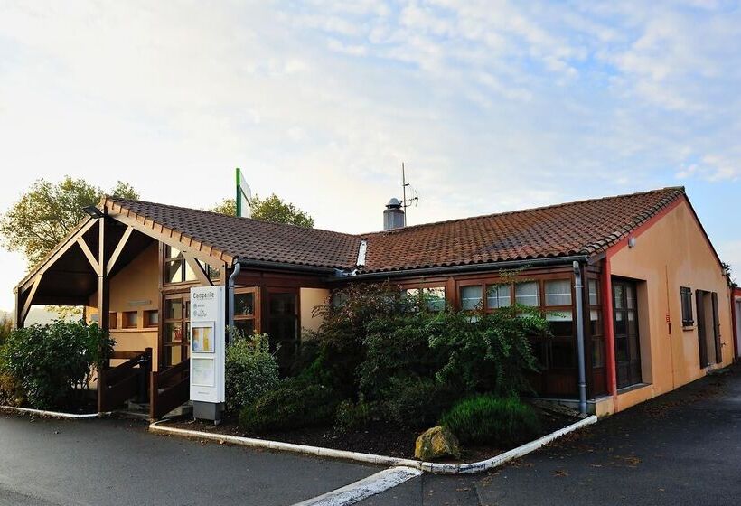 فندق Kyriad Niort   La Crèche