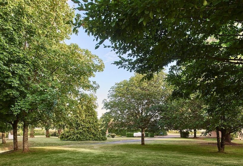 فندق Kyriad Niort   La Crèche