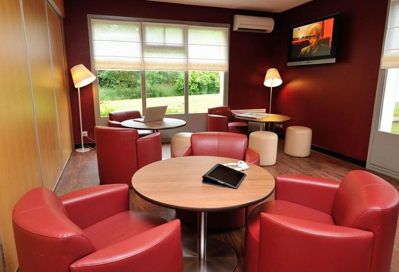 Отель Kyriad Sedan