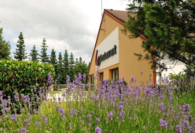 Отель Kyriad Sedan