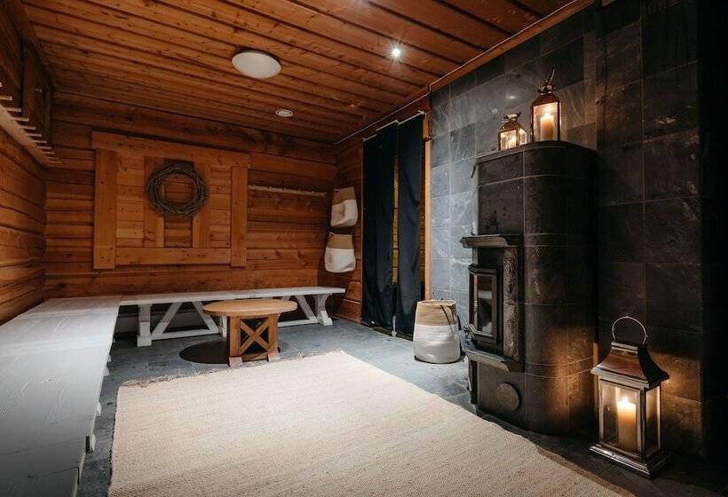Lapland Hotels Ounasvaara Chalets