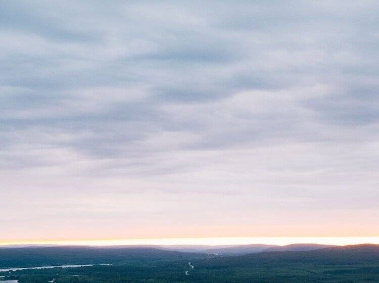 Lapland Hotels Ounasvaara Chalets