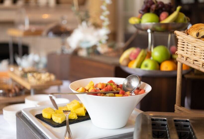 호텔 Le Chateau De La Tour