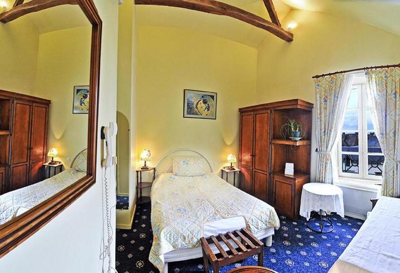 Отель Le Grand Monarque