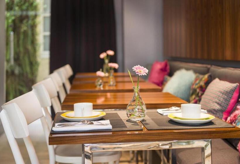 ホテル Le Placide Saint Germain Des Prés