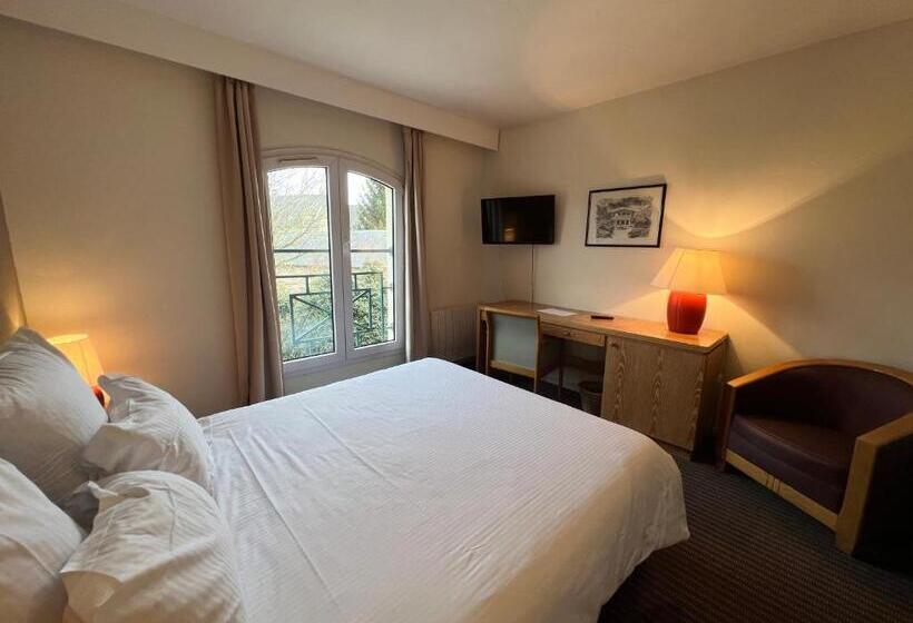 בית מלון כפרי Le Pre Saint Germain