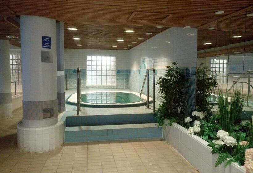 ホテル Li Kivitippu