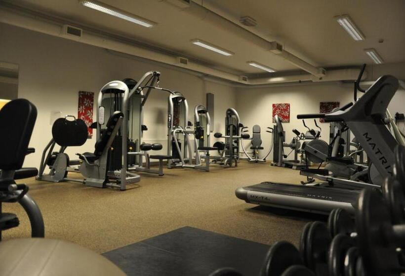 ホテル Li Kivitippu