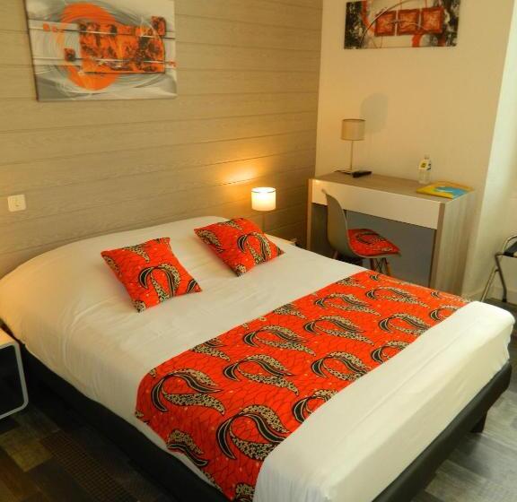호텔 Logis Hostellerie Du Neez