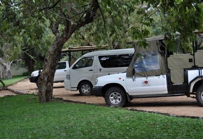 Отель Matumi Game Lodge